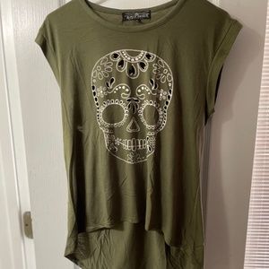 L Green open back skull T high low t shirt